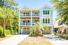 Sea Haven by Oak Island Accommodations